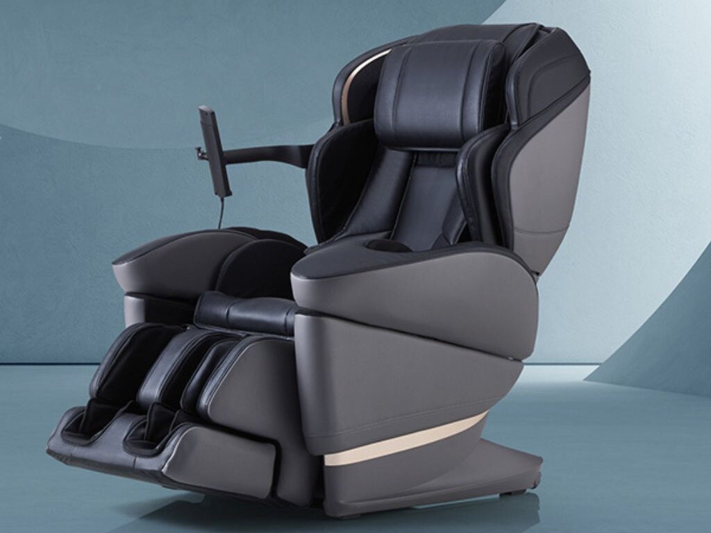 Tại Sao Người Nhật Luôn Có Ghế Massage Trong Nhà?