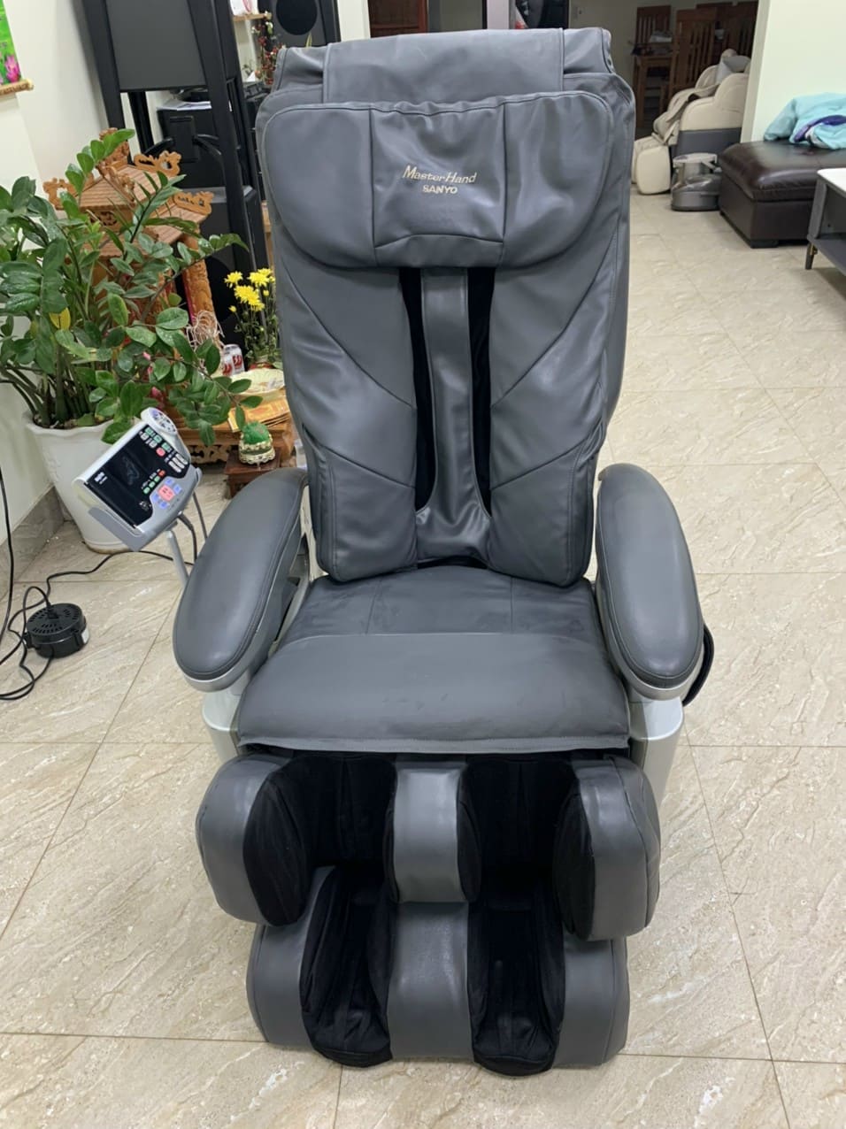 Ghế Massage Sanyo DR-6000