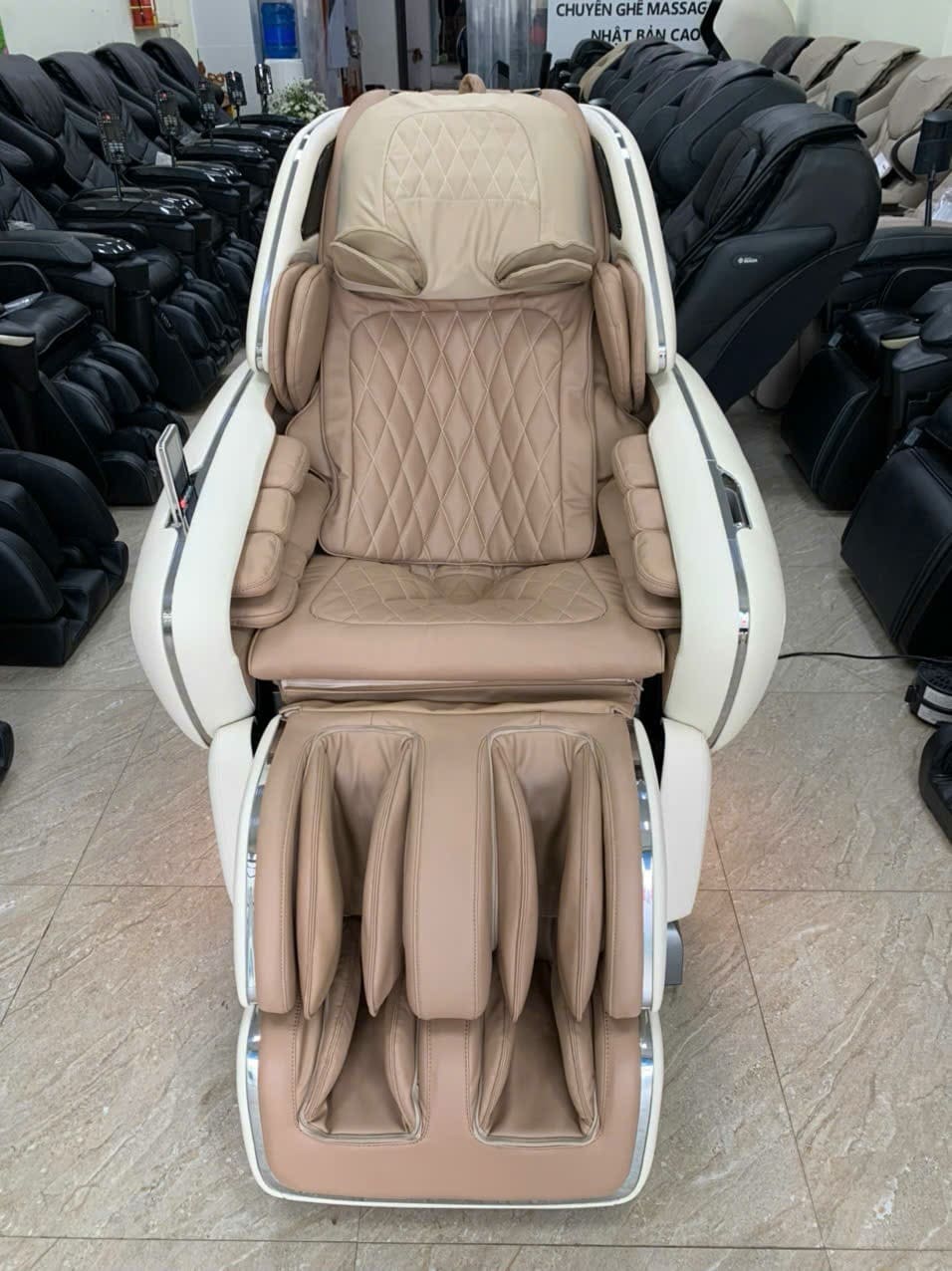 Ghế massage siêu vip OHCO M8
